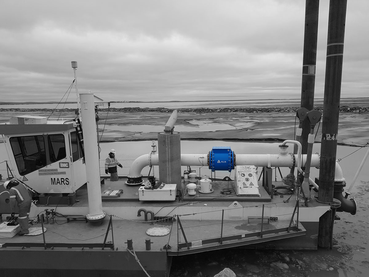Alia-Instruments-accelerometer-based-non-nuclear-abrasive-slurry-density-meter-for-dredging-on-a-IHC-cutter-suction-dredge